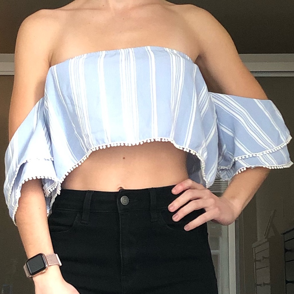 Off the shoulder cropped blouse